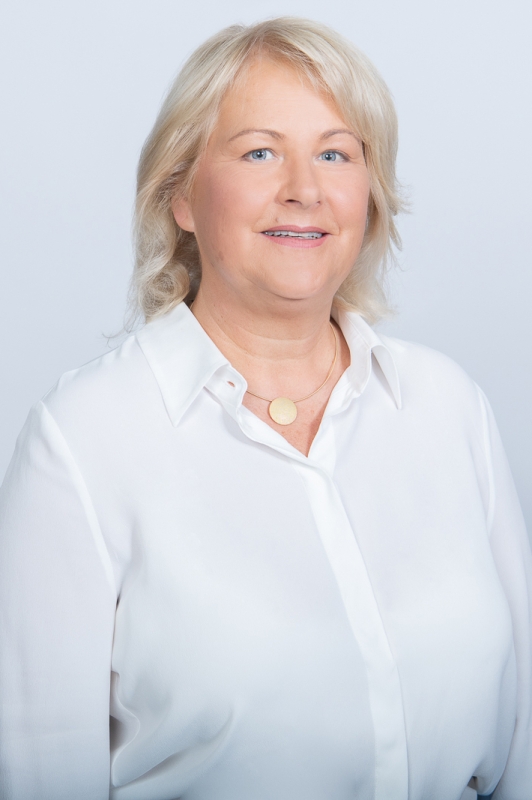 Bausachverständige, Immobiliensachverständige, Immobiliengutachterin und Baugutachterin  Alexandra Renno Neuenhagen bei Berlin